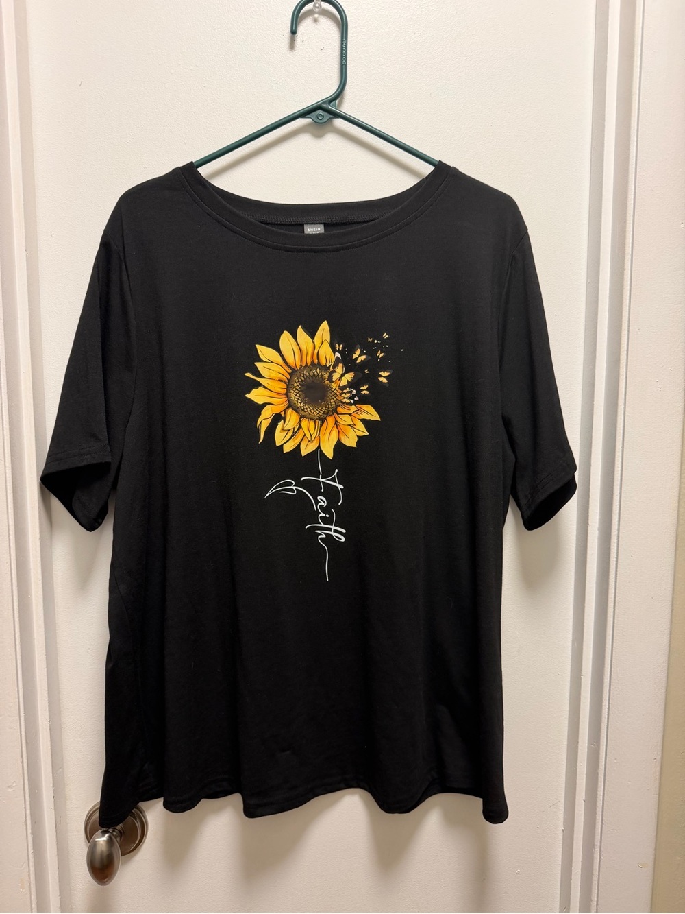 SHEIN Black Short-Sleeve Tee with Yellow Sunflower Graphic